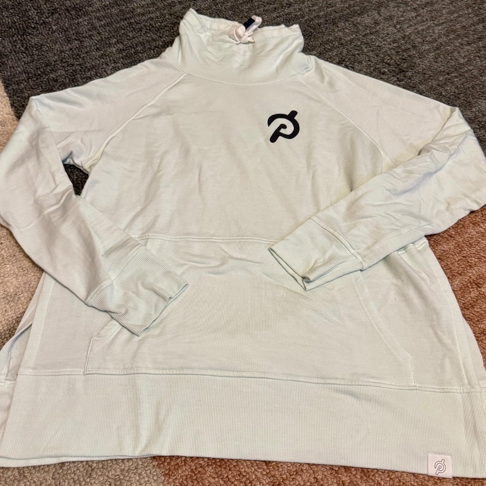 Peloton Light Mint Green Cowl Neck Sweatshirt Size Small